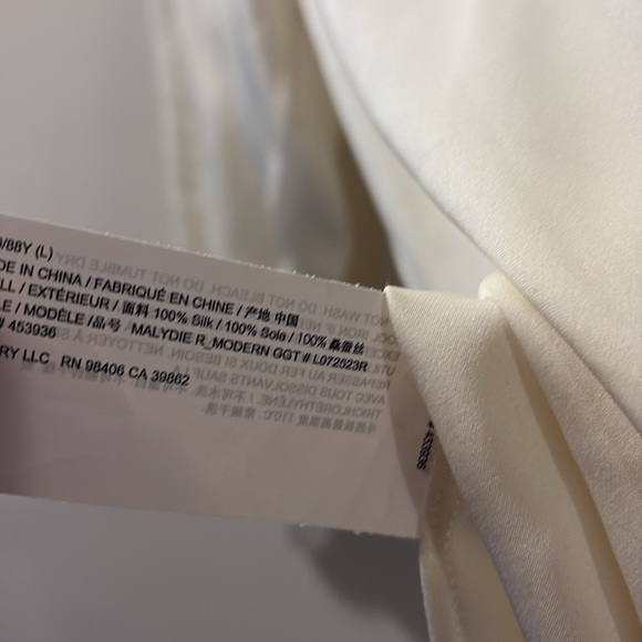 Theory Women's White silk blouse - size large - zip closure - 3/4 sleeve - Picture 4 of 8